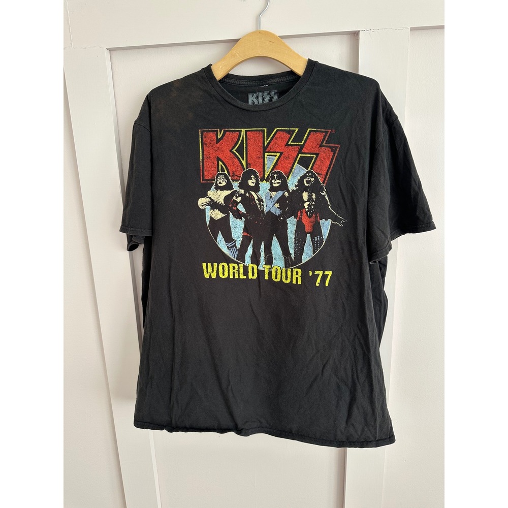 KISS World Tour 77 Graphic T-Shirt Mens 2XL Black Short Sleeve Rock Band Tee